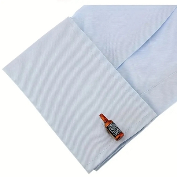 JACK Daniels Tennessee Whiskey Cufflinks - Picture 5 of 5